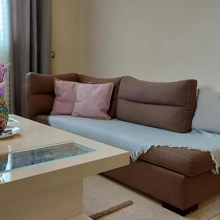 Zoe's Cozy Near Airport Artemida (Attica)