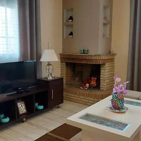 Zoe's Cozy Near Airport Apartment *